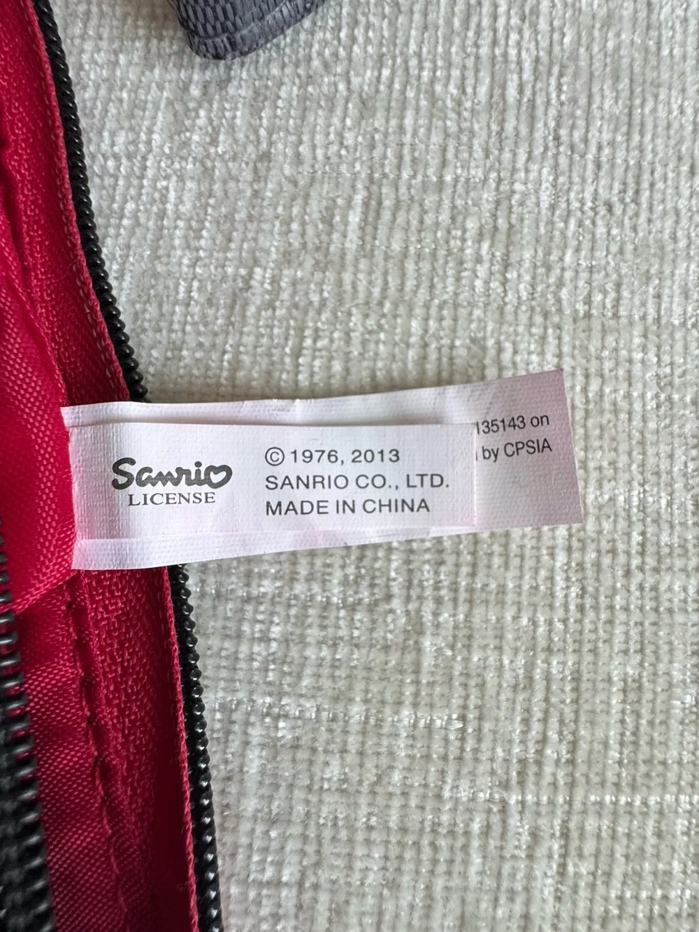 Sanrio Hello Kitty Crossbody Bag Gray Black Red Bow Shoulder Purse 2013